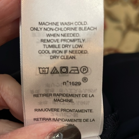 NWT Navy Lauren Ralph Lauren twist front dress. Size 6 - Picture 9 of 9